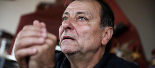 Finisce la fuga di Cesare Battisti, catturato in Bolivia. Salvini: 'In galera a vita' Finisce la fuga di Cesare Battisti, catturato in Bolivia. Salvini: 'In galera a vita'