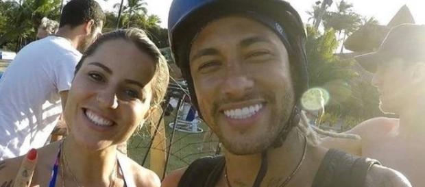 A skatista e o jogador (Reprodução Instagram Letícia Bufoni) A skatista e o jogador (Reprodução Instagram Letícia Bufoni)