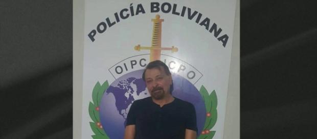 Cesare Battisti foi condenado à prisão perpétua por quatro assassinatos (Reprodução/Polícia Boliviana) Cesare Battisti foi condenado à prisão perpétua por quatro assassinatos (Reprodução/Polícia Boliviana)