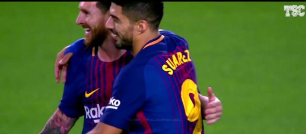 Leo Messi e Suárez (Imagem via Youtube) Leo Messi e Suárez (Imagem via Youtube)