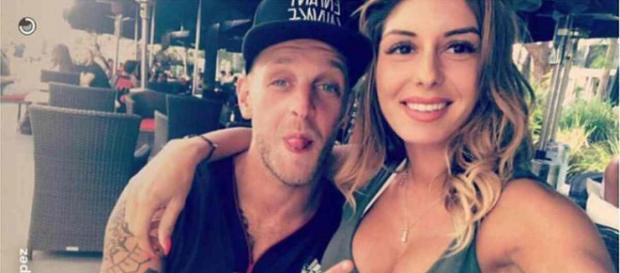 Lors d'une interview accordée à Jeff Lang2VIP, l'ancienne chérie de Vincent Queijo est revenue sur sa relation avec Jordan. Lors d'une interview accordée à Jeff Lang2VIP, l'ancienne chérie de Vincent Queijo est revenue sur sa relation avec Jordan.