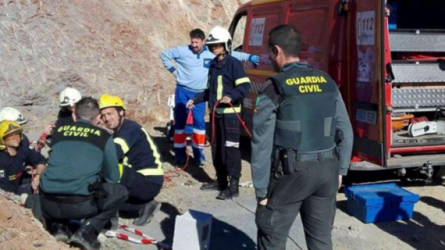 Spagna, bimbo di due anni intrappolato in un pozzo come Alfredino Rampi: spuntano tre nuove possibilità di salvataggio
