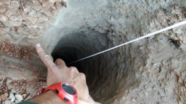 Un pozzo di ricerca dell'acqua simile a quello in cui è caduto Julen, bambino spagnolo di due anni e mezzo.
