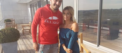 Carla fête son anniversaire avec Kévin