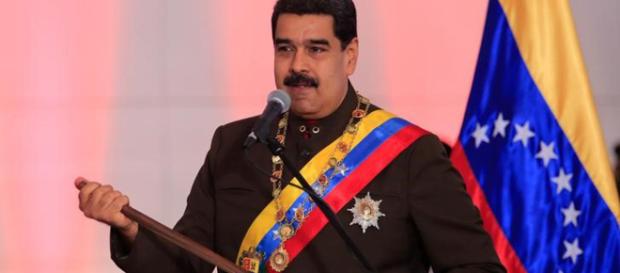 Nicolás Maduro enfrenta dificuldades em permanecer no poder (Arquivo Blasting News) Nicolás Maduro enfrenta dificuldades em permanecer no poder (Arquivo Blasting News)