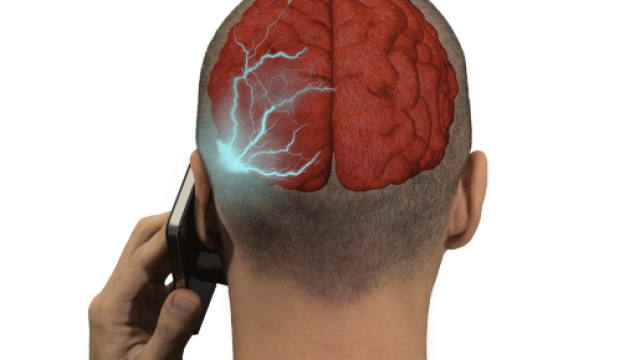 Cellulari e tumori: Inail condannata a risarcire per una malattia ... - infortunisticanova.it