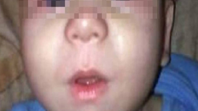 Mamma da della vodka al figlio nel biberon e il bimbo muore