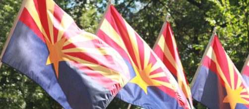 A series of Arizona state flags, which can often be seen at state properties. [Image credit - NiksWebDesignAz - Pixabay]