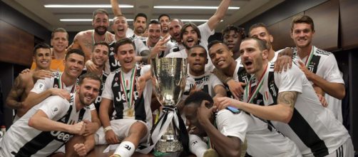 La Juventus festeggia negli spogliatoi la vittoria della Supercoppa (sito: Juventus.com)