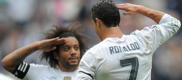 Cristiano Ronaldo e Marcelo (Imagem via Youtube) Cristiano Ronaldo e Marcelo (Imagem via Youtube)