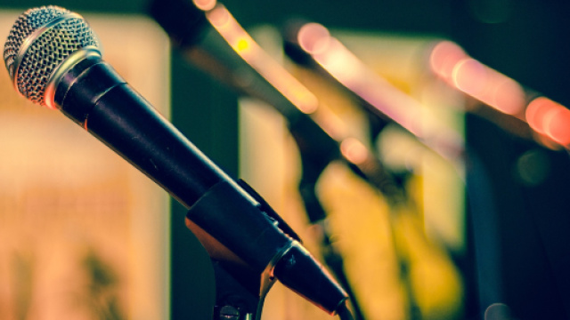 Molte sorprese nella puntata di Amici registrata oggi.