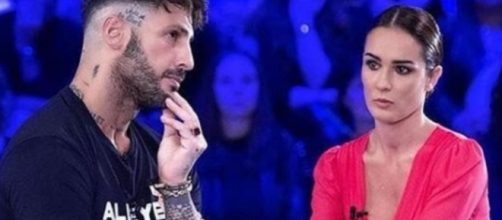 Fabrizio Corona a Verissimo: 'vado da uno psichiatra e ho una donna'