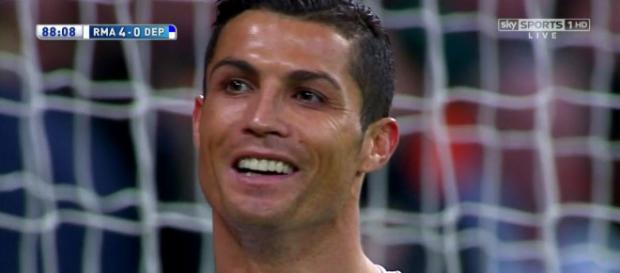 Cristiano Ronaldo (Imagem via Youtube) Cristiano Ronaldo (Imagem via Youtube)