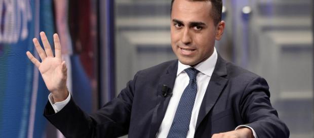 Reddito di citatdinanza da marzo e tagli alle pensioni d'oro. Reddito di citatdinanza da marzo e tagli alle pensioni d'oro.