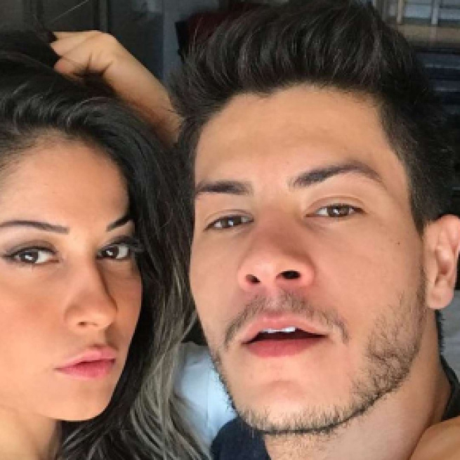 Mayra Cardi e Arthur Aguiar foram assaltados (Reprodução Instagram Arthur Aguiar)