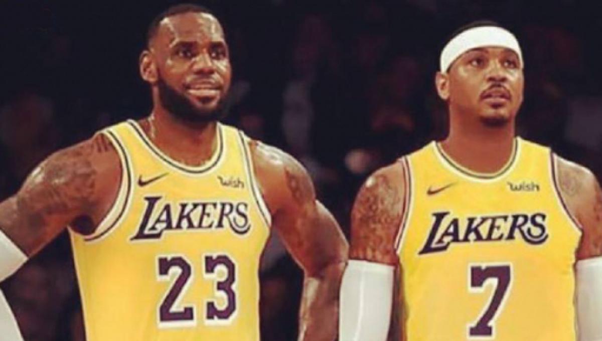 LeBron James hinting at Melo to Lakers