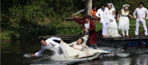 Casamentos extravagantes, que fugiram do tradicional. (Foto/Reprodução via The Magazine Lite).