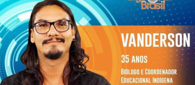 BBB 19: Vanderson fala sobre sexo com Rodrigo e Gabriela - com.br BBB 19: Vanderson fala sobre sexo com Rodrigo e Gabriela - com.br