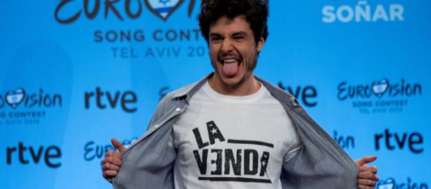 Miki Núñez posa para los medios de comunicación este lunes. / EFE Miki Núñez posa para los medios de comunicación este lunes. / EFE