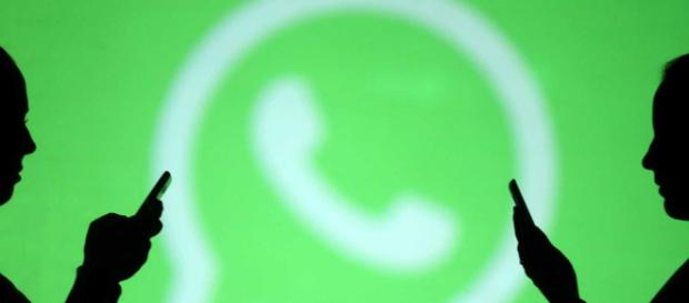 WhatsApp limita reenvios de mensagens a 5 destinatários (Blastingnews) WhatsApp limita reenvios de mensagens a 5 destinatários (Blastingnews)