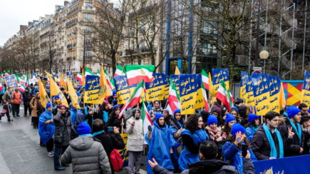 Manifestation du 8 février 2019 de l'opposition iranienne à Paris