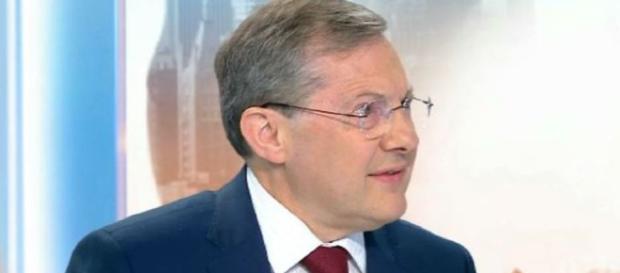 Le sénateur LR Philippe Bas s'interroge sur une éventuelle protection d'Alexandre Benalla Le sénateur LR Philippe Bas s'interroge sur une éventuelle protection d'Alexandre Benalla