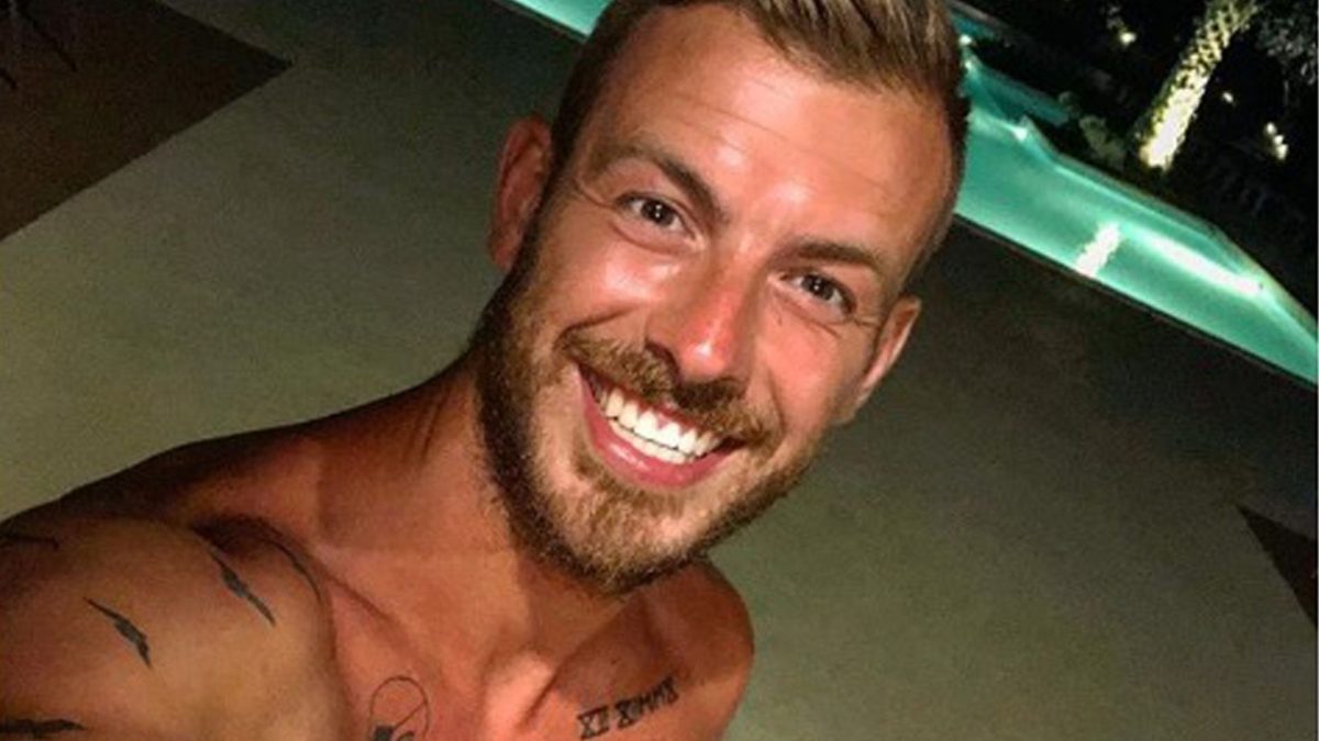 Julien Bert Et Jessica En Couple Julien Bert (Les Marseillais) serait à nouveau en couple