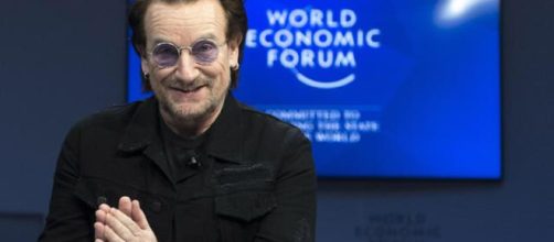 Bono degli U2 a Davos, per il Forum sull'economia mondiale