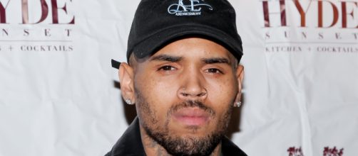Chris Brown accusato di stupro a Parigi