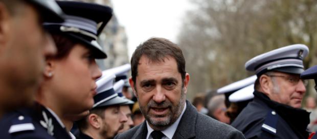 Gilets jaunes : le résumé de la loi "anti-casseurs" défendue par Christophe Castaner Gilets jaunes : le résumé de la loi "anti-casseurs" défendue par Christophe Castaner