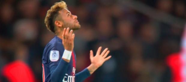 O jogador brasileiro Neymar (Imagem via Youtube) O jogador brasileiro Neymar (Imagem via Youtube)
