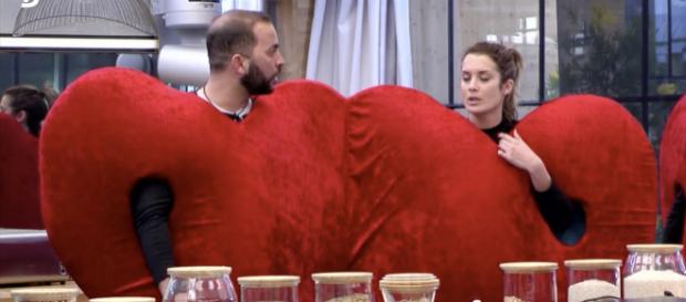 Candela y Antonio Tejado dentro de la casa de GH DÚO Candela y Antonio Tejado dentro de la casa de GH DÚO