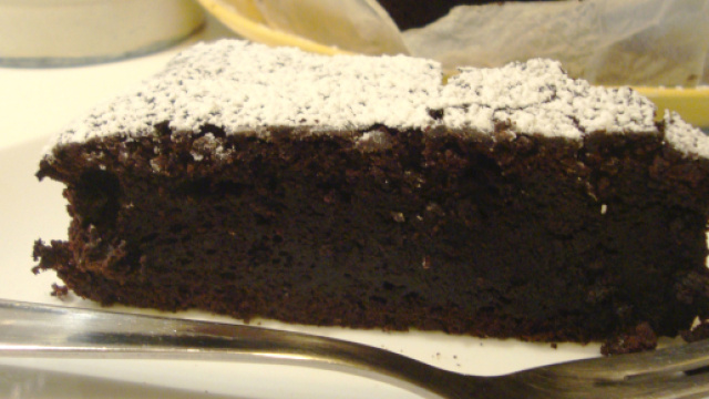 Ricetta Torta al cioccolato e mandorle senza farina.