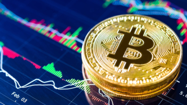 ▷ Tragico crollo delle criptovalute con Bitcoin a quota zero secondo Schumacher