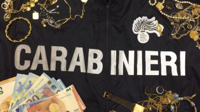 Rapinatori albanesi gemelli assolti: impossibile identificare l'autore dei furti