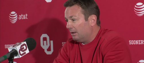 Bob Stoops may be returning to the sidelines soon. [Image via The Oklahoman Video Archive/YouTube]