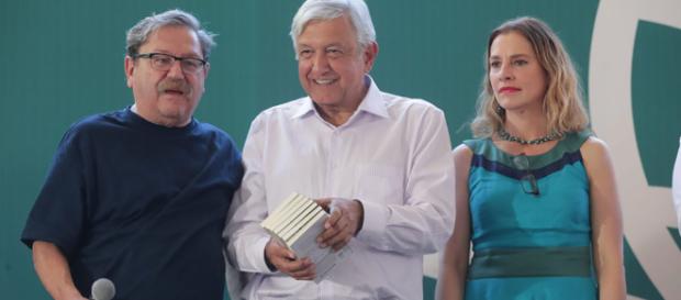 López Obrador lanzó estrategia de lectura. - diariogenesis.net López Obrador lanzó estrategia de lectura. - diariogenesis.net