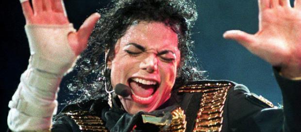 Michael Jackson, star de la pop ou pédophile, une image posthume en demi-teinte Michael Jackson, star de la pop ou pédophile, une image posthume en demi-teinte