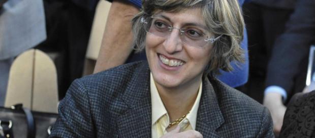 Scuola e statali: dal 23 gennaio i nuovi controlli Finanza contro assenze e permessi. Scuola e statali: dal 23 gennaio i nuovi controlli Finanza contro assenze e permessi.