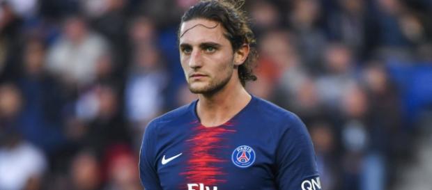 Mercato PSG : Rabiot aurait refusé le Real Madrid Mercato PSG : Rabiot aurait refusé le Real Madrid
