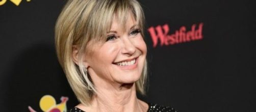 Olivia Newton John non è in fin di vita