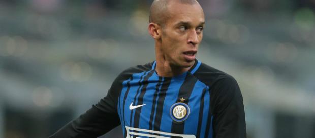 Miranda serait pisté par le PSG pour renforcer sa défense lors du mercato hivernal Miranda serait pisté par le PSG pour renforcer sa défense lors du mercato hivernal