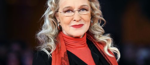 Anche Eleonora Giorgi ricorre ai ritocchi estetici