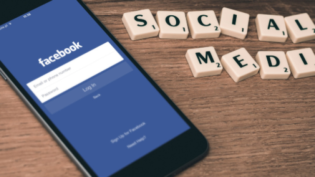 Facebook: 20 dollari al mese ai giovani under 35 per utilizzare i loro dati - raffineriacreativa.it