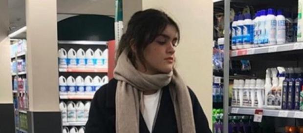 Amaia, haciendo la compra en un supermercado. / INSTAGRAM Amaia, haciendo la compra en un supermercado. / INSTAGRAM