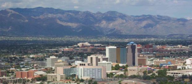 En Tucson los migrantes centroamericanos reciben ayuda humanitaria. - hotelroomsearch.net En Tucson los migrantes centroamericanos reciben ayuda humanitaria. - hotelroomsearch.net