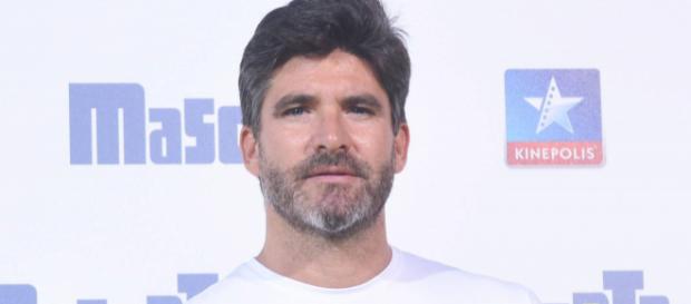 Toño Sanchís posando en el estreno de una película Toño Sanchís posando en el estreno de una película