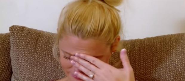 90 Day Fiance - Ashley Martson posts marriage certificate on Instagram - Image credit - TLC | YouTube 90 Day Fiance - Ashley Martson posts marriage certificate on Instagram - Image credit - TLC | YouTube