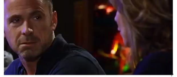 Julain and Alexis may reunite now that he has dropped Kim. (Image Source: JSMS((-YouTube.) Julain and Alexis may reunite now that he has dropped Kim. (Image Source: JSMS((-YouTube.)