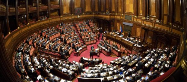 Pensioni Quota 100, confermate proroghe per Opzione Donna e Ape Sociale nel maxi decreto legge pensioni-reddito di cittadinanza Pensioni Quota 100, confermate proroghe per Opzione Donna e Ape Sociale nel maxi decreto legge pensioni-reddito di cittadinanza